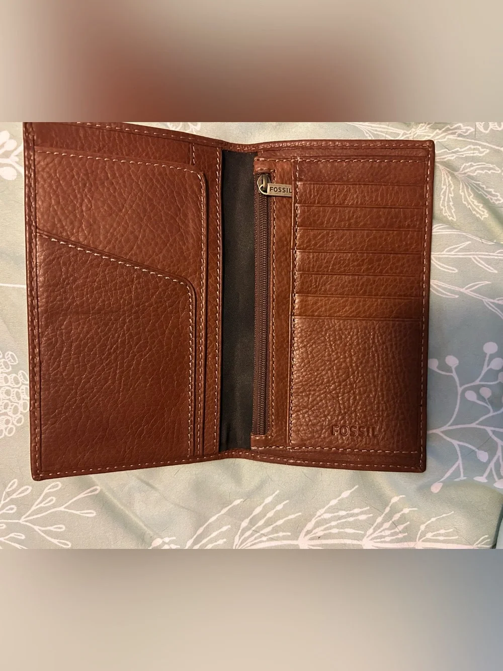 Fossil Men's Brown Leather Long Bifold Wallet